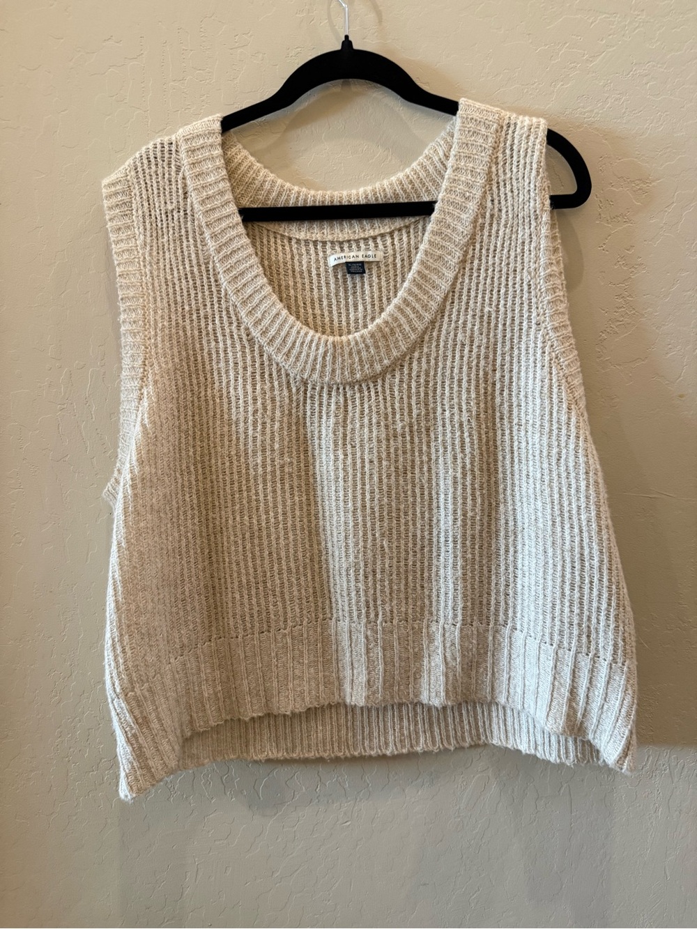 American Eagle Outfitters Cream Ribbed Knit Sweater Vest #P223